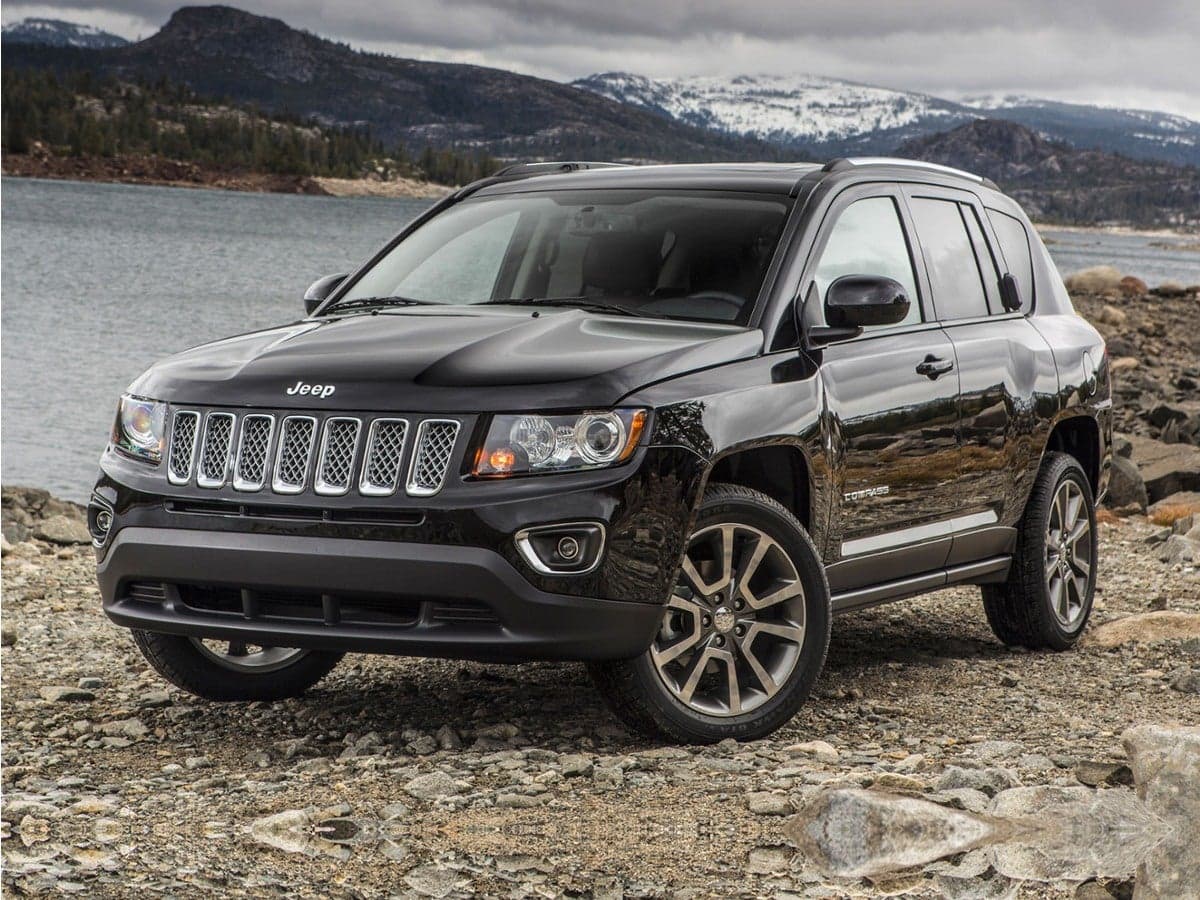 2016 Jeep Compass Latitude — photo 1 of 5
