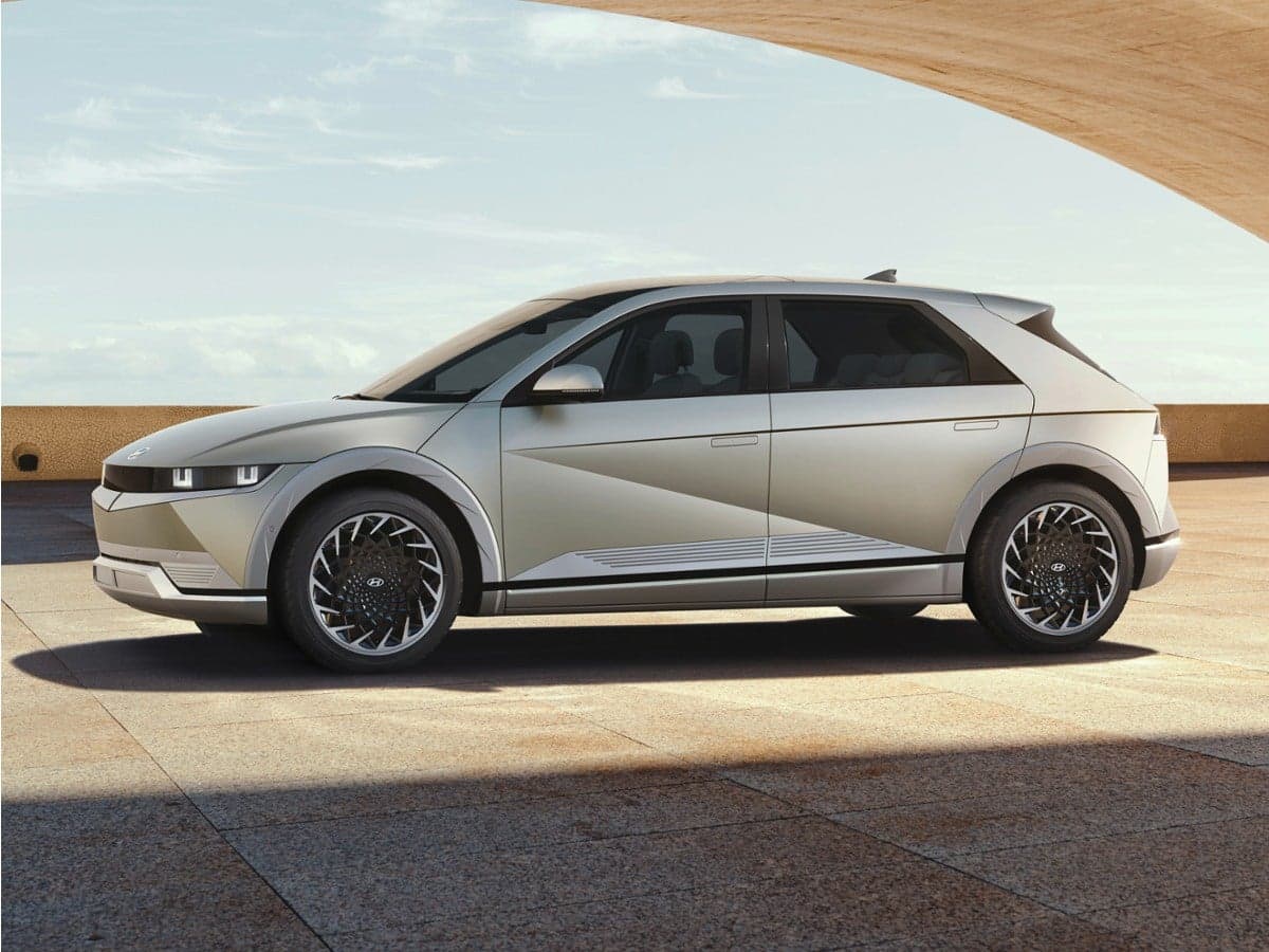 2023 Hyundai IONIQ 5 SEL — photo 1 of 5