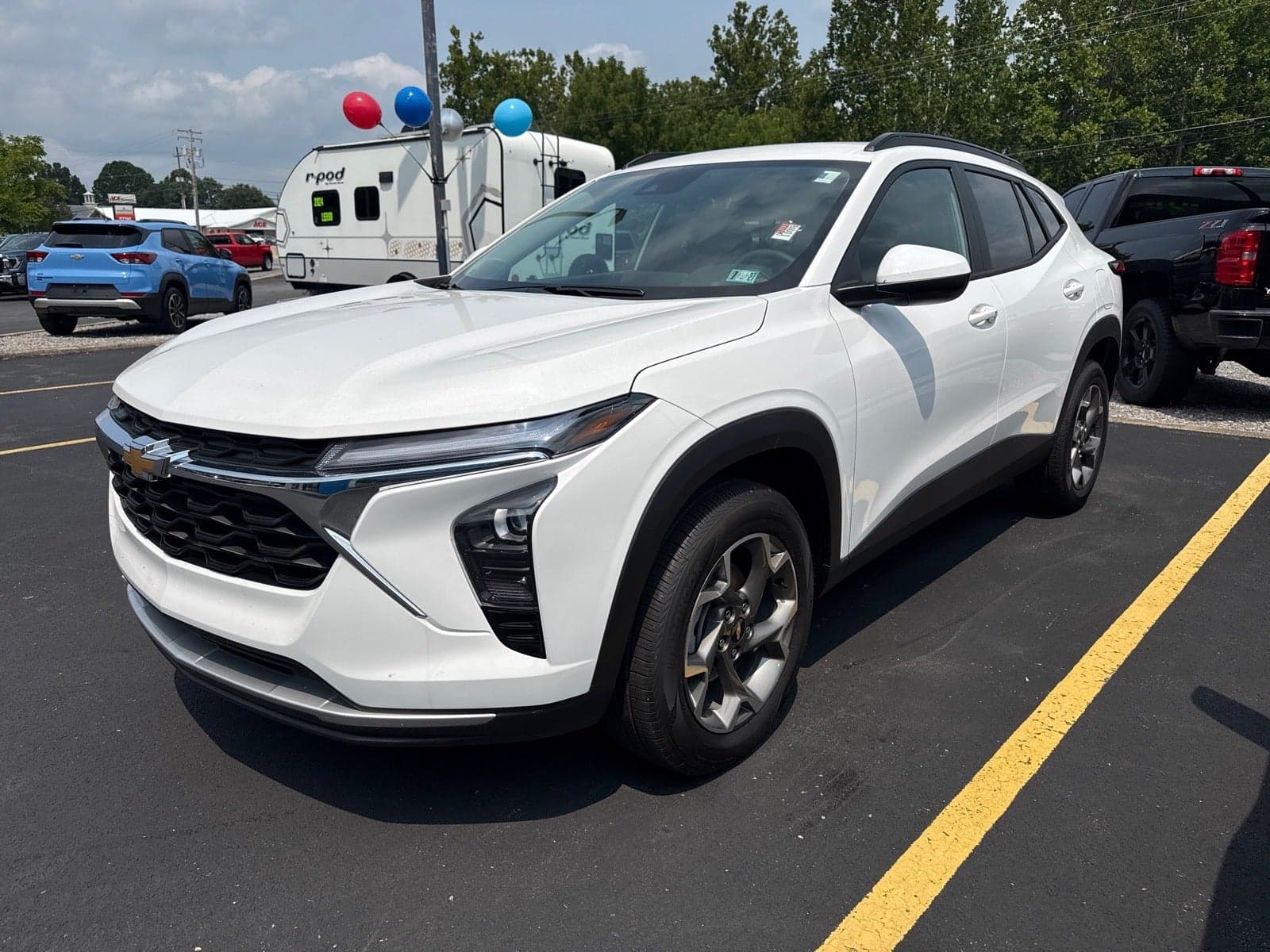 2026 Chevrolet Trax LT — photo 1 of 12