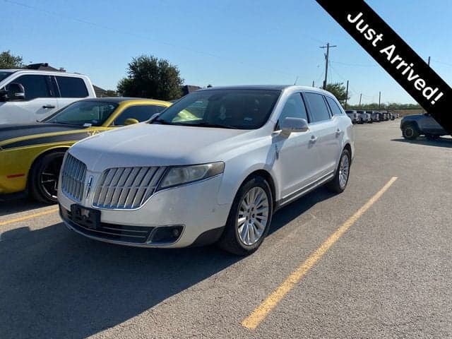 2012 Lincoln MKT w/EcoBoost — photo 1 of 2