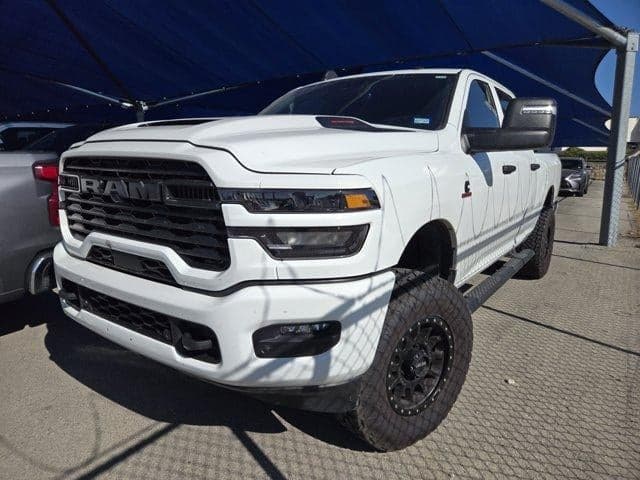 2026 RAM 2500 Black Express — photo 1 of 4
