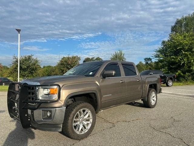 2014 GMC Sierra 1500 SLE — photo 1 of 30