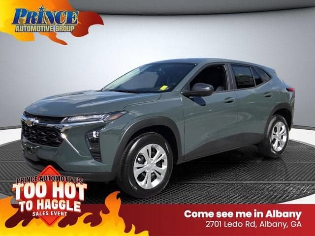 2026 Chevrolet Trax LS — photo 1 of 59