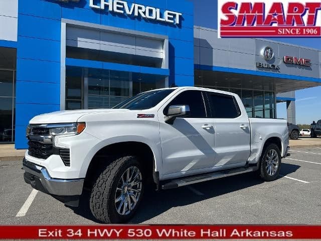 2023 Chevrolet Silverado 1500 LT — photo 1 of 5