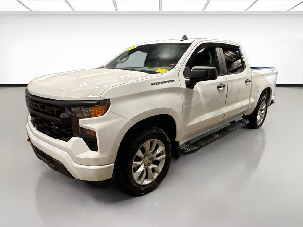 2022 Chevrolet Silverado 1500 Custom — photo 1 of 29