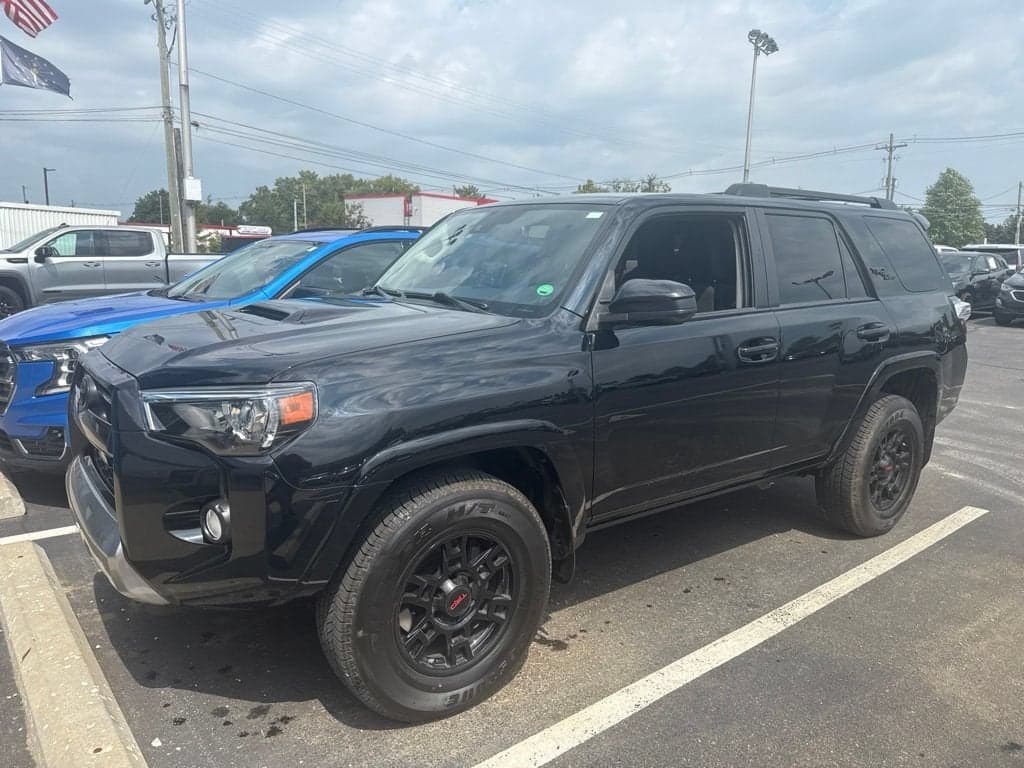 2020 Toyota 4Runner TRD Off Road — photo 1 of 6