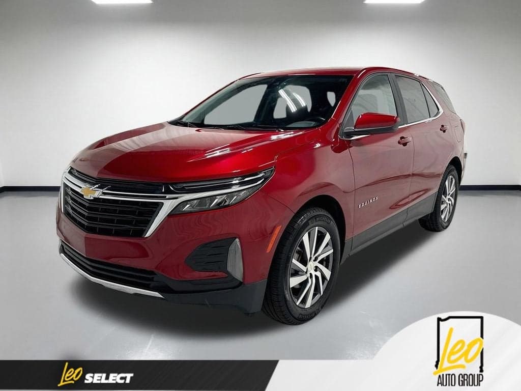 2024 Chevrolet Equinox LT — photo 1 of 3