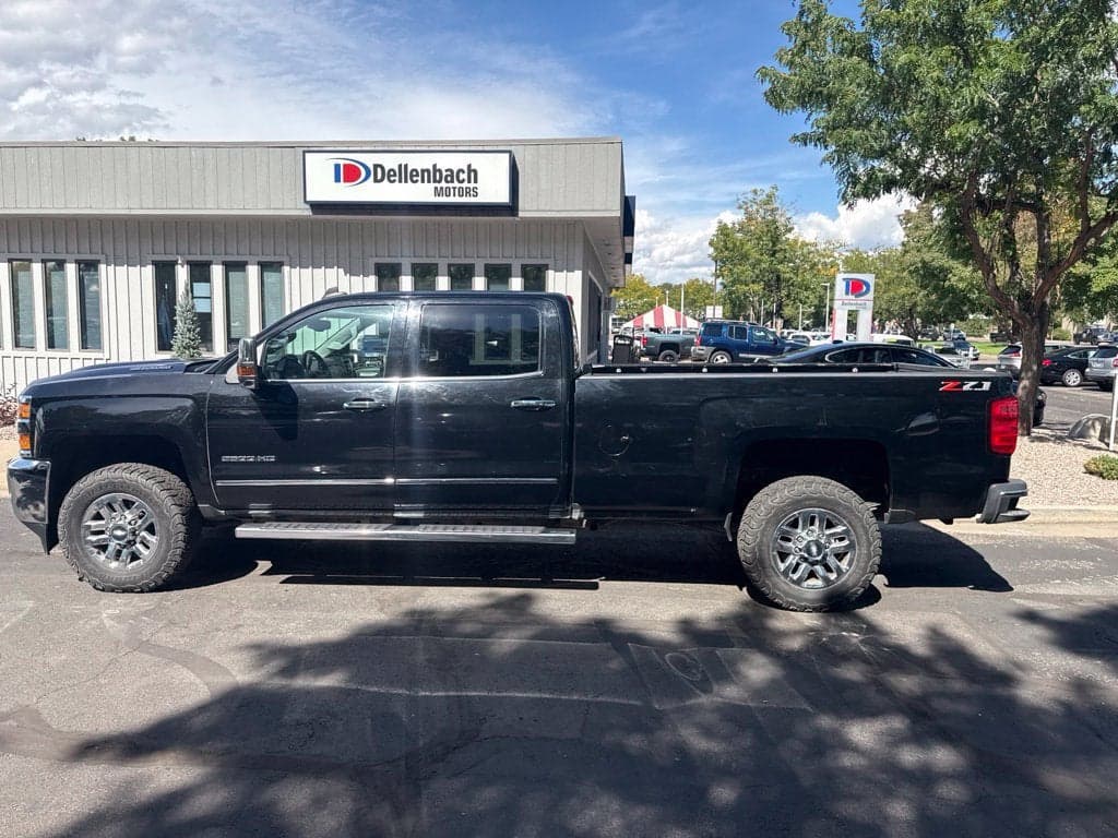 2019 Chevrolet Silverado 3500HD LTZ — photo 1 of 5