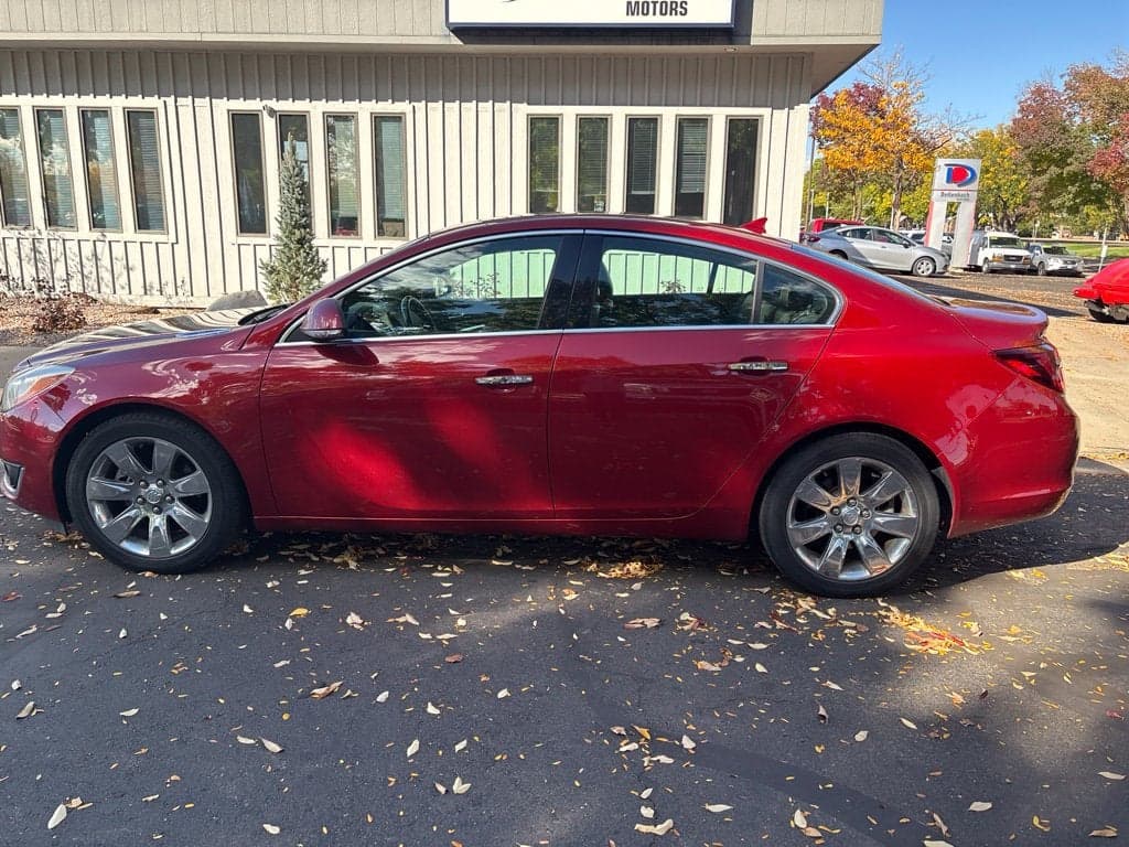 2014 Buick Regal Premium II — photo 1 of 5