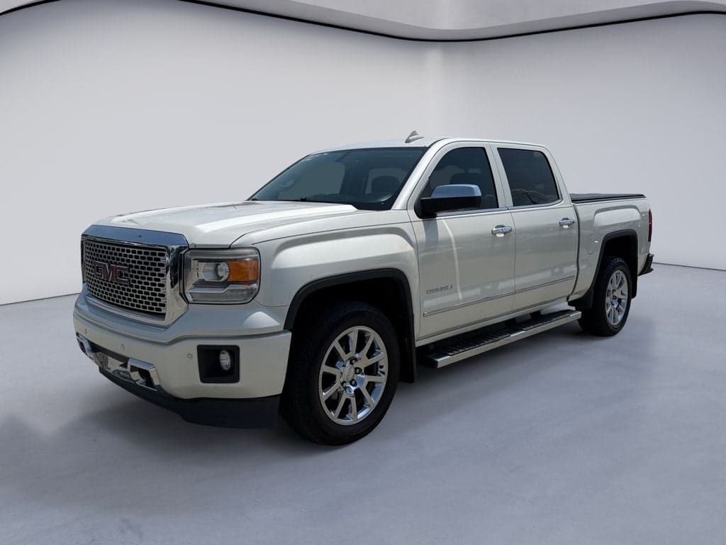 2015 GMC Sierra Denali — photo 1 of 30