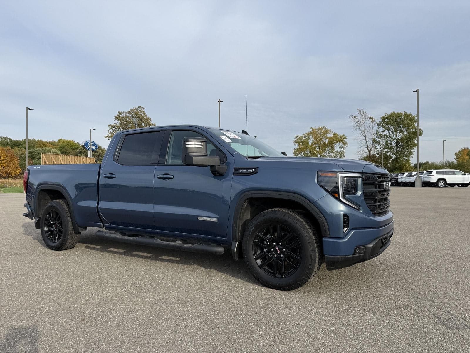 2026 GMC Sierra 1500 Base — photo 1 of 5