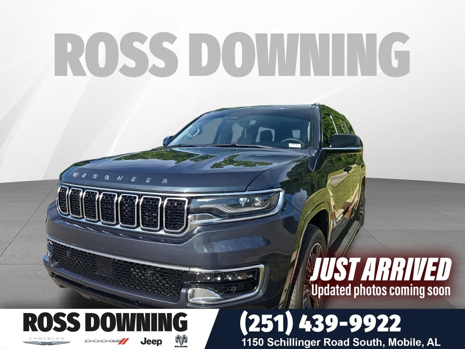 2023 Jeep Wagoneer Base — photo 1 of 3