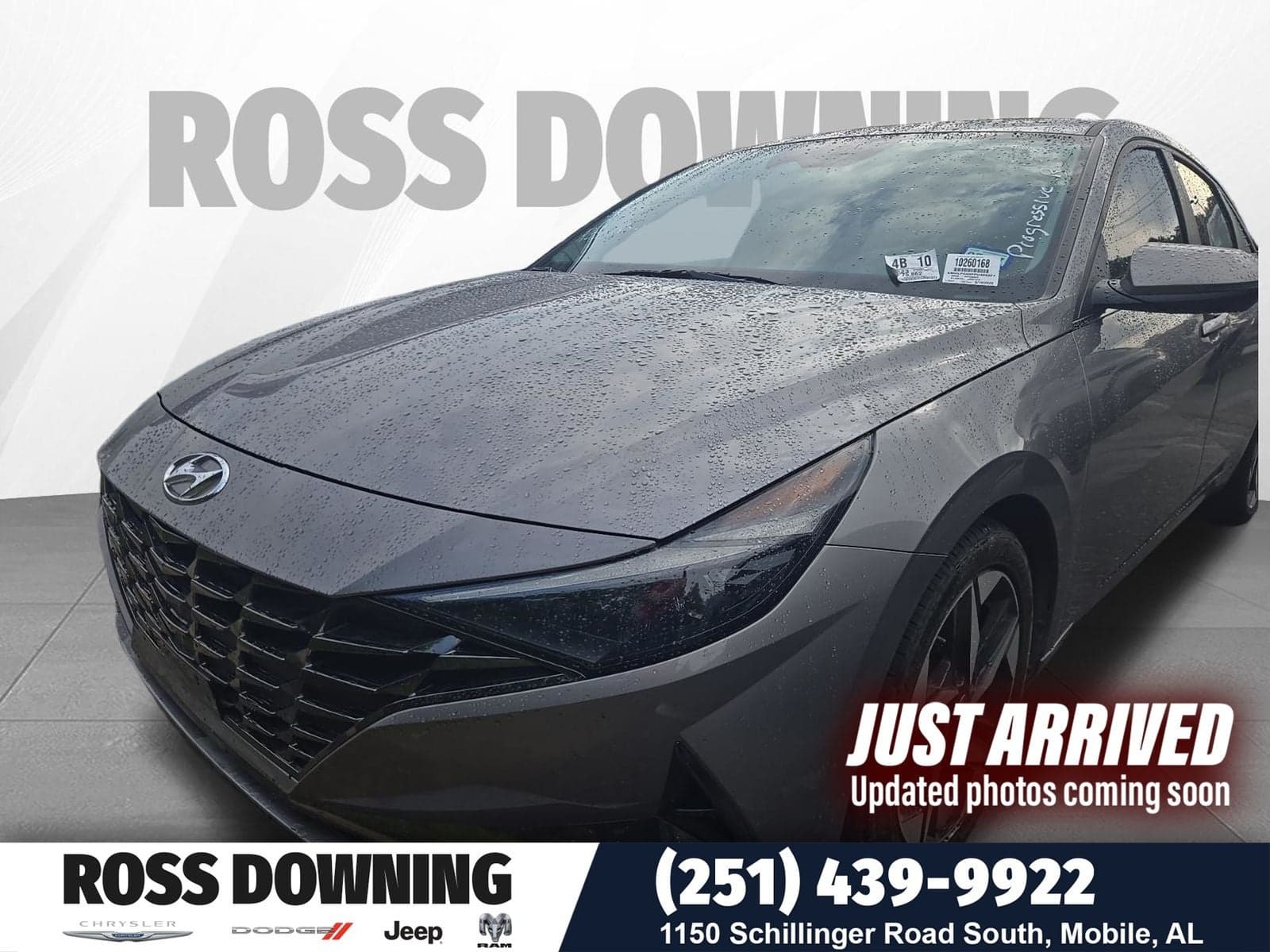 2023 Hyundai Elantra Limited — photo 1 of 3