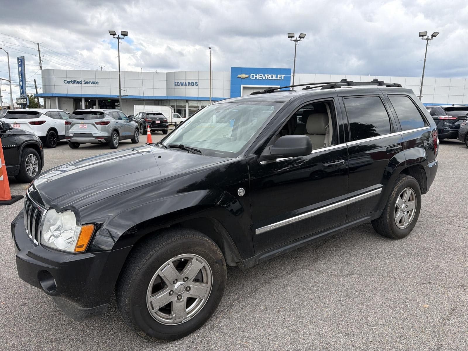 2005 Jeep Grand Cherokee Limited — photo 1 of 19
