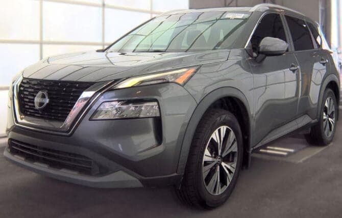 2023 Nissan Rogue SV — photo 1 of 17