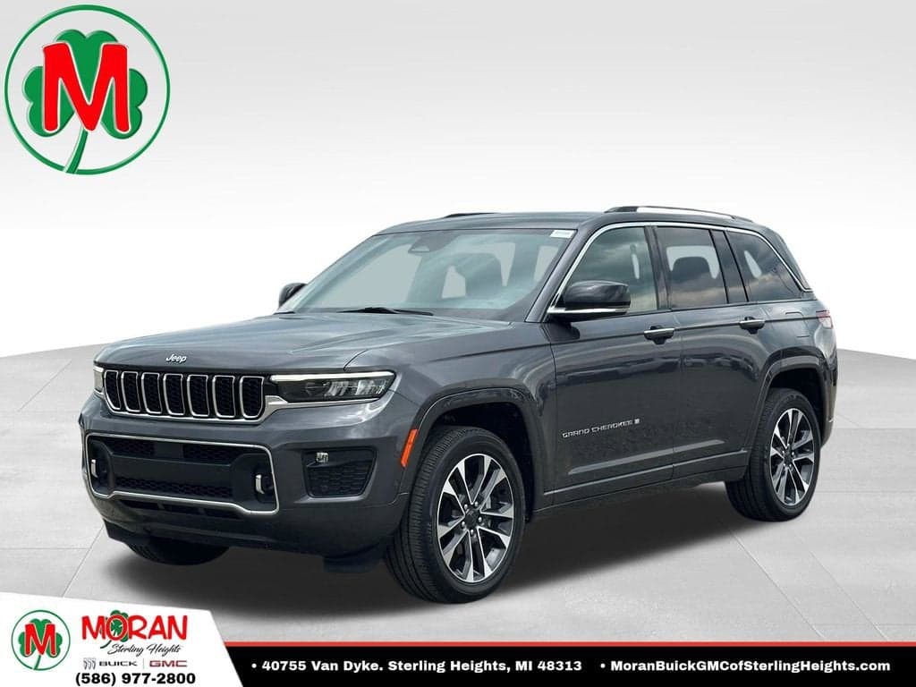 2022 Jeep Grand Cherokee Overland 4x4 — photo 1 of 32