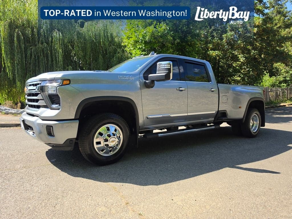 2024 Chevrolet Silverado 3500HD High Country — photo 1 of 22