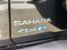 Extra Photo