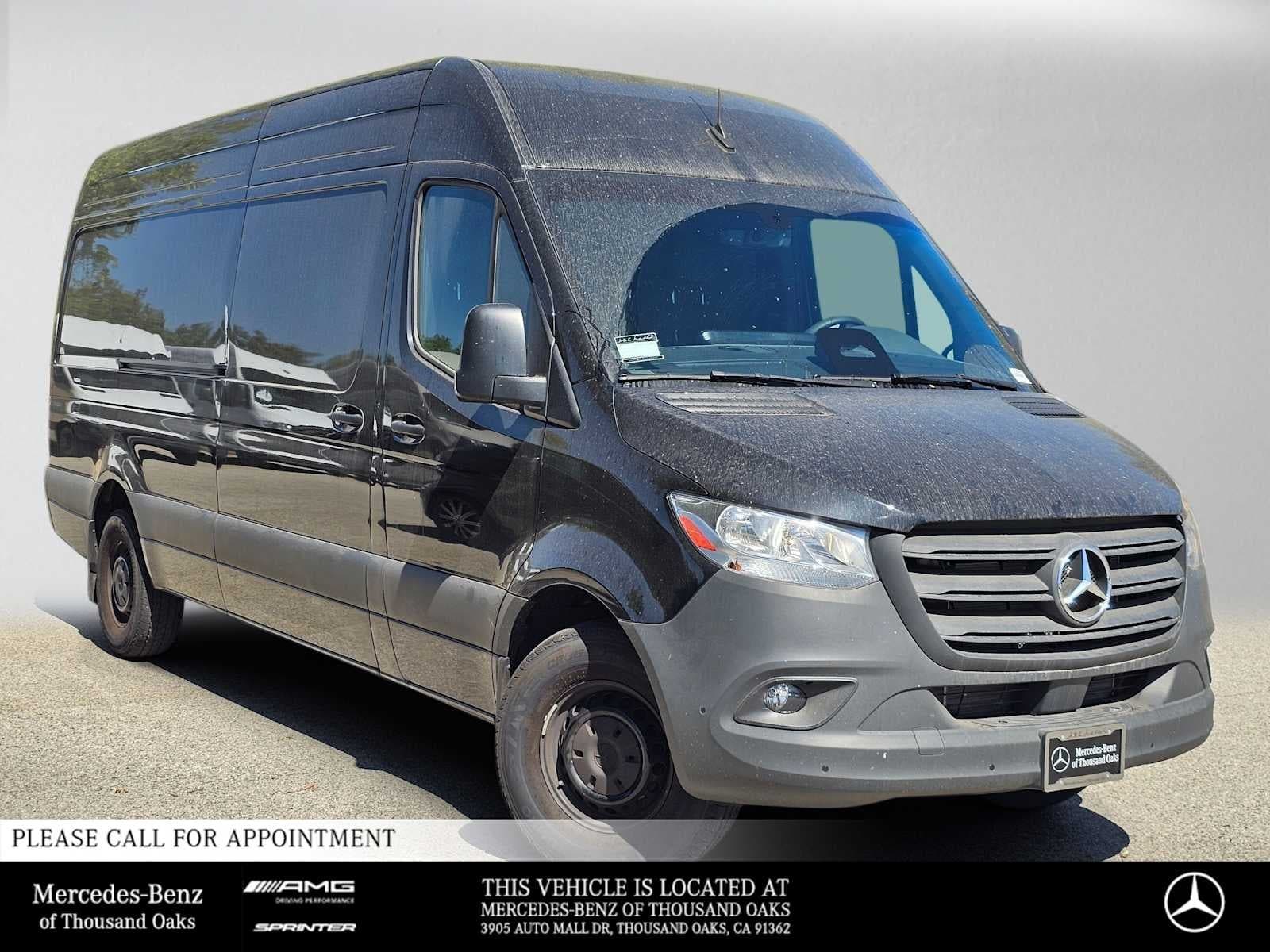 2025 Mercedes-Benz Sprinter Cargo Van 2500 High Roof I4 Diesel HO 170 RWD — photo 1 of 32