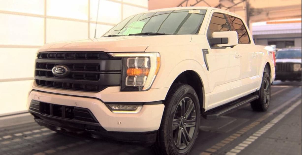 2023 Ford F-150 Base — photo 1 of 9
