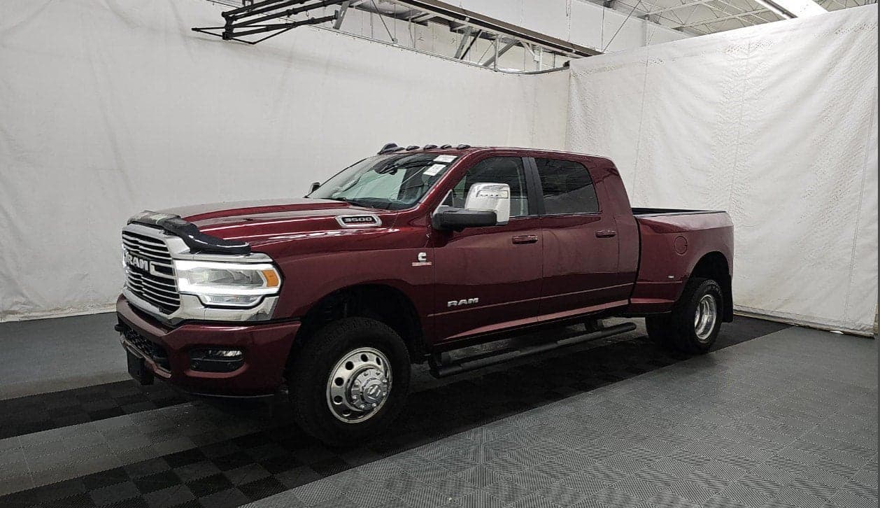2023 RAM 3500 Laramie — photo 1 of 5