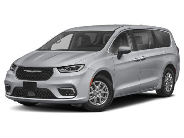 2023 Chrysler Pacifica Touring L — photo 1 of 15