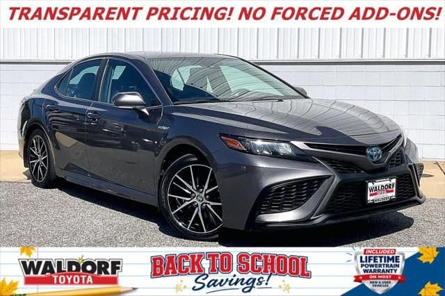 2021 Toyota Camry Hybrid Hybrid SE — photo 1 of 15