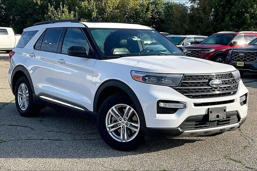 2020 Ford Explorer XLT — photo 1 of 7