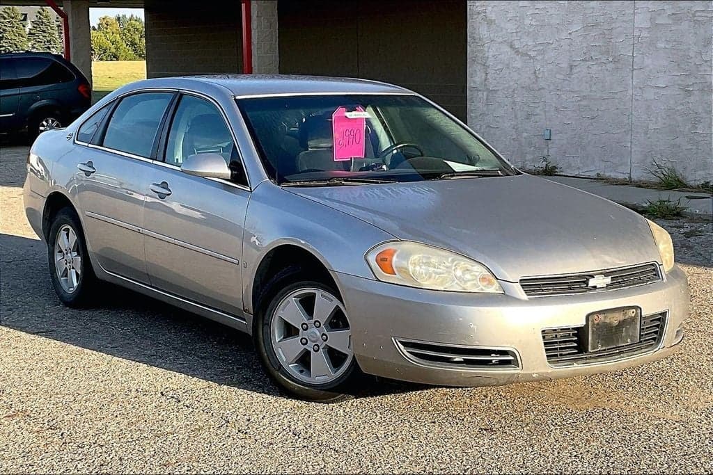 2006 Chevrolet Impala LT — photo 1 of 7