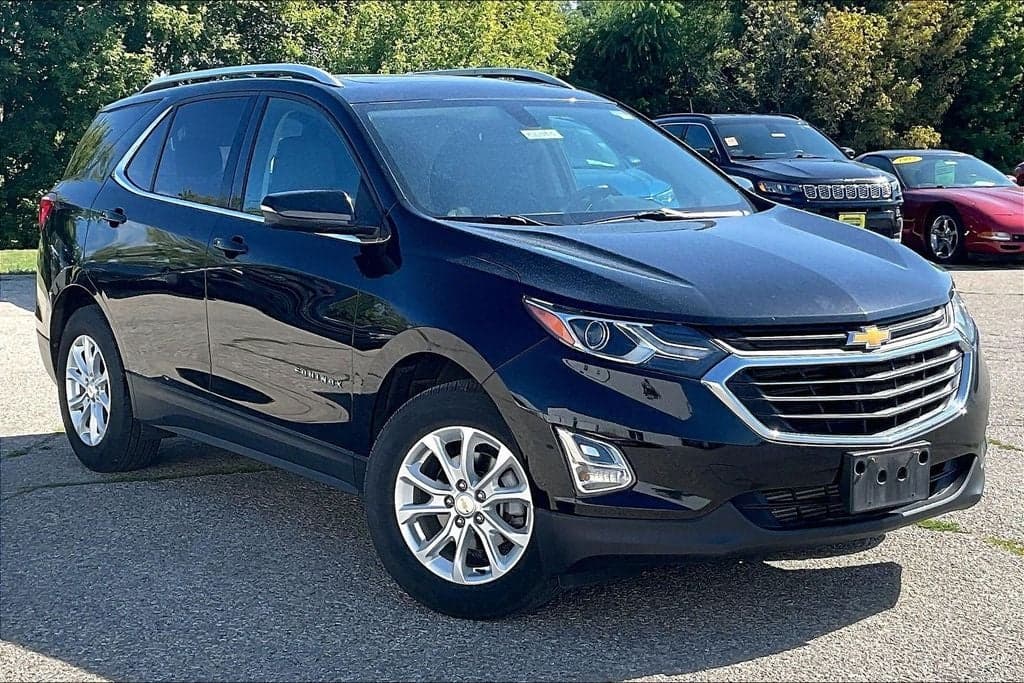 2019 Chevrolet Equinox LT — photo 1 of 7