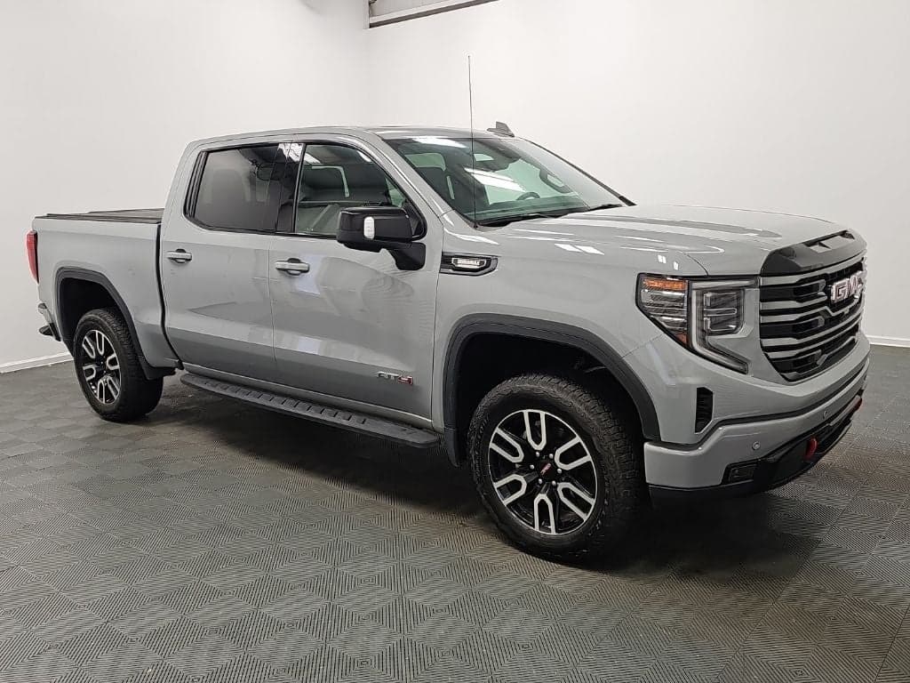 2025 GMC Sierra 1500 AT4 — photo 1 of 55