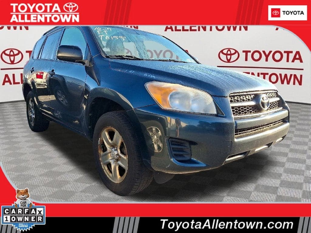 2010 Toyota RAV4 Base — photo 1 of 5