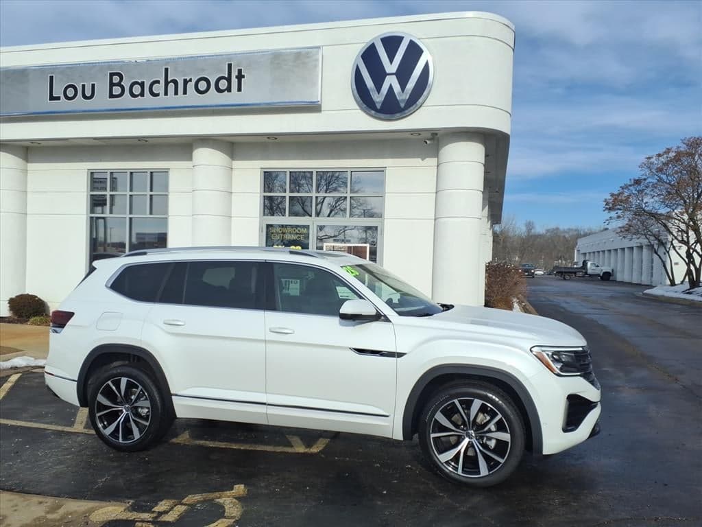 2026 Volkswagen Atlas 2.0T SEL Premium R-Line — photo 1 of 32