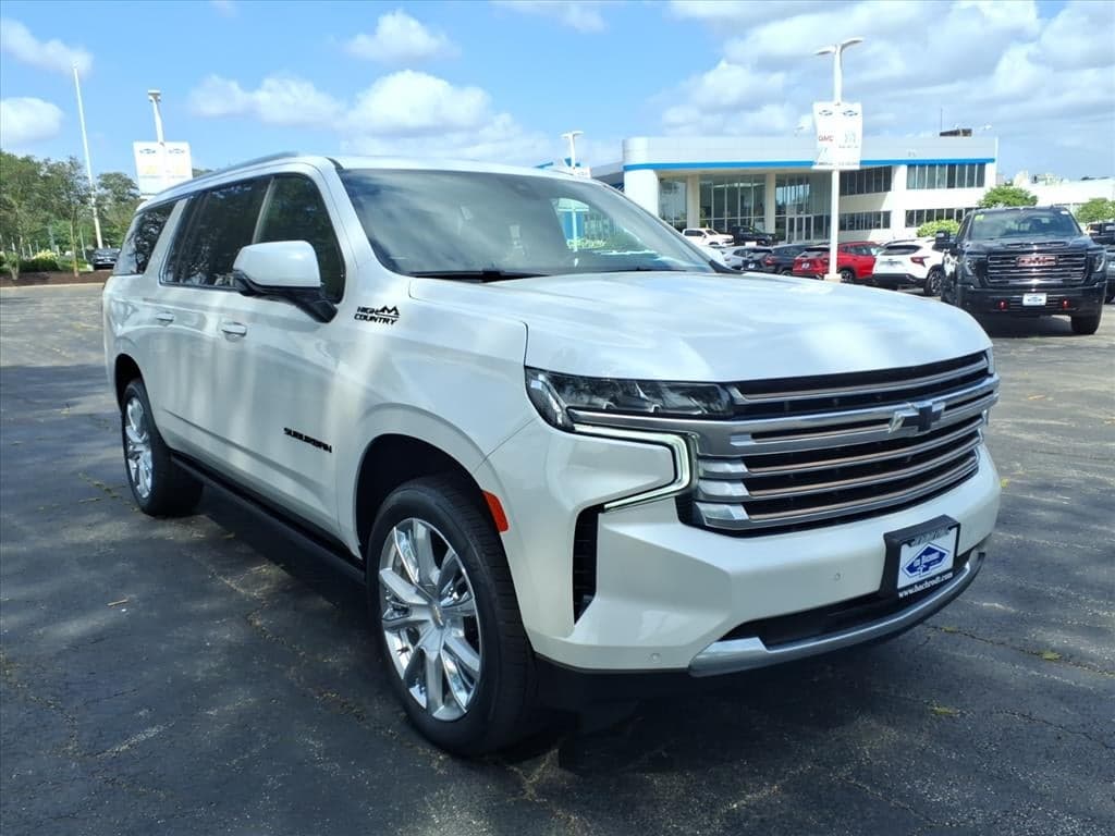 2022 Chevrolet Suburban High Country — photo 1 of 30
