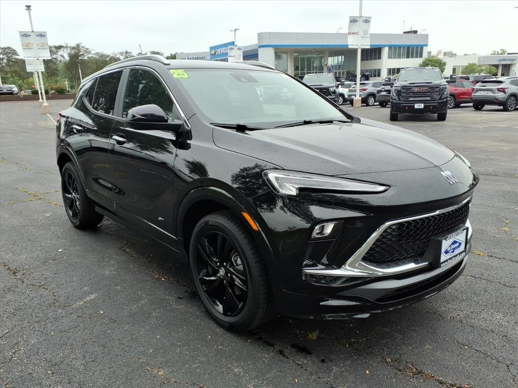 2025 Buick Encore GX Sport Touring — photo 1 of 30