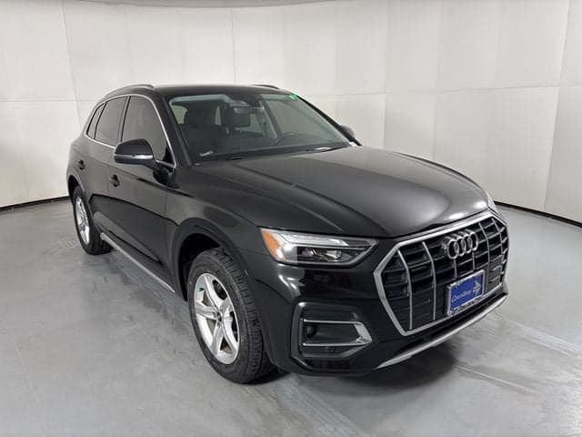 2023 Audi Q5 Premium — photo 1 of 56