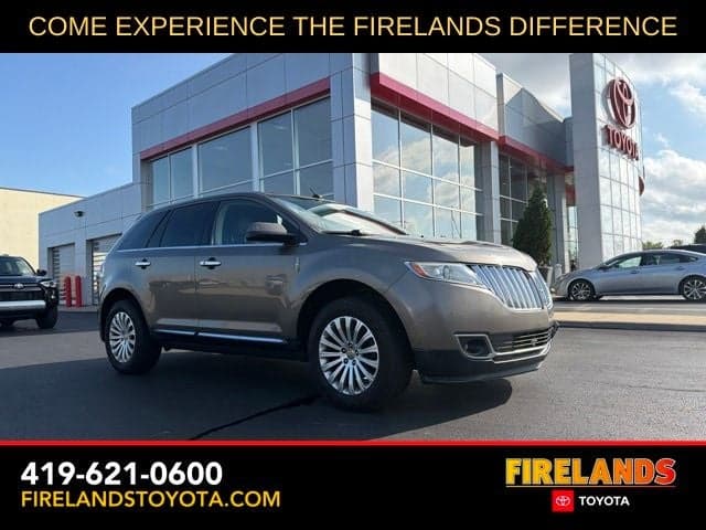 2012 Lincoln MKX Base — photo 1 of 28