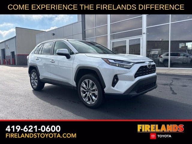 2025 Toyota RAV4 XLE Premium — photo 1 of 5