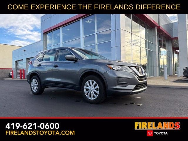 2019 Nissan Rogue S — photo 1 of 27