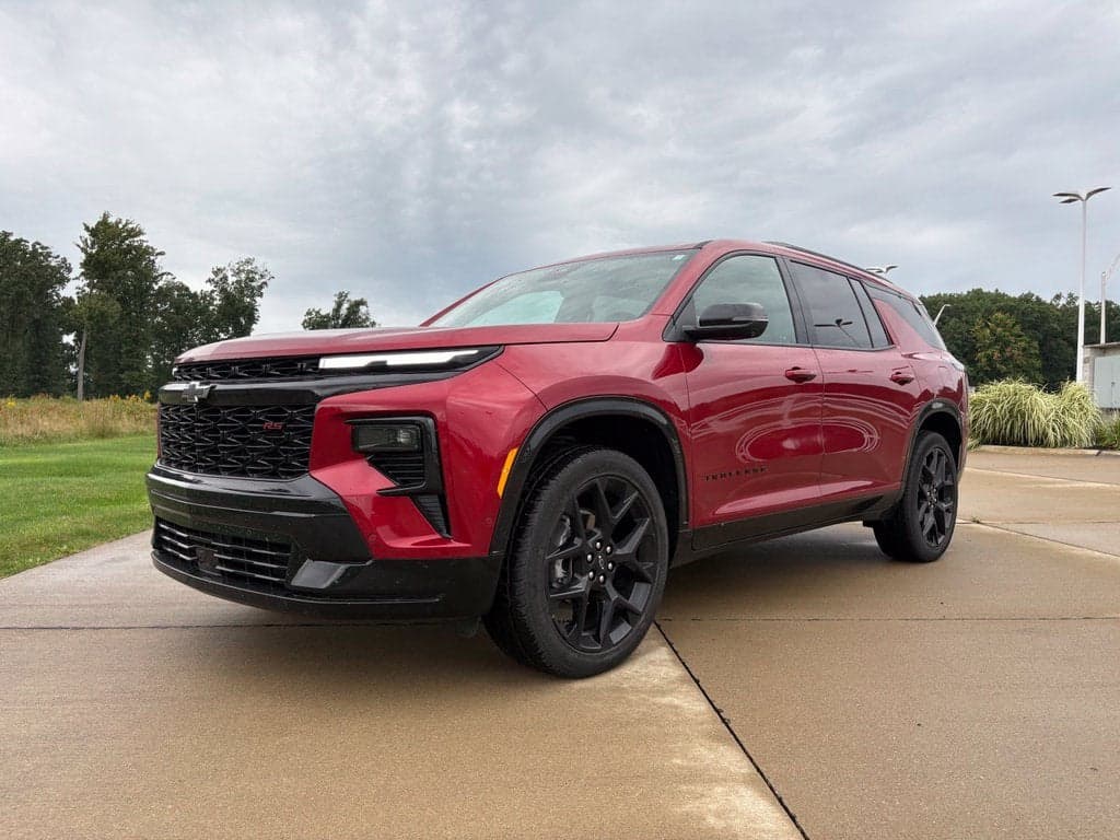 2024 Chevrolet Traverse Limited RS — photo 1 of 34