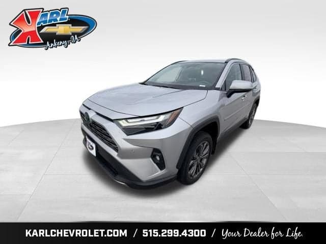 2022 Toyota RAV4 Hybrid Limited — photo 1 of 10