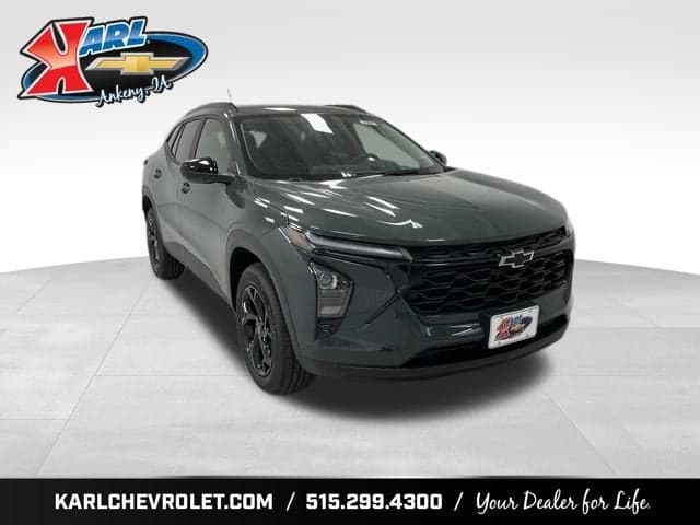 2026 Chevrolet Trax LT — photo 1 of 54