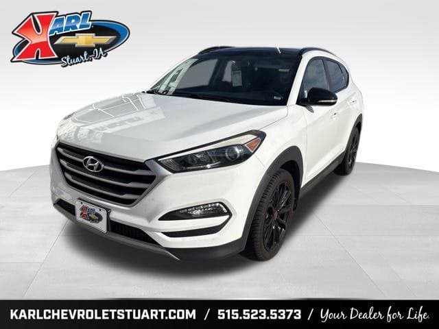 2017 Hyundai Tucson Night — photo 1 of 5