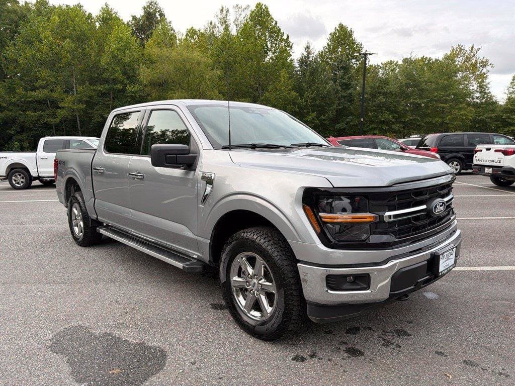 2025 Ford F-150 XLT — photo 1 of 5