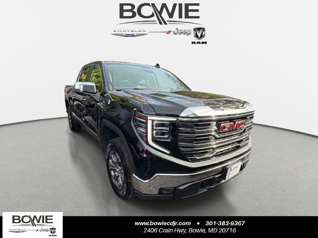 2025 GMC Sierra 1500 Base — photo 1 of 5
