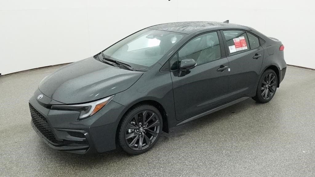 2026 Toyota Corolla SE — photo 1 of 33