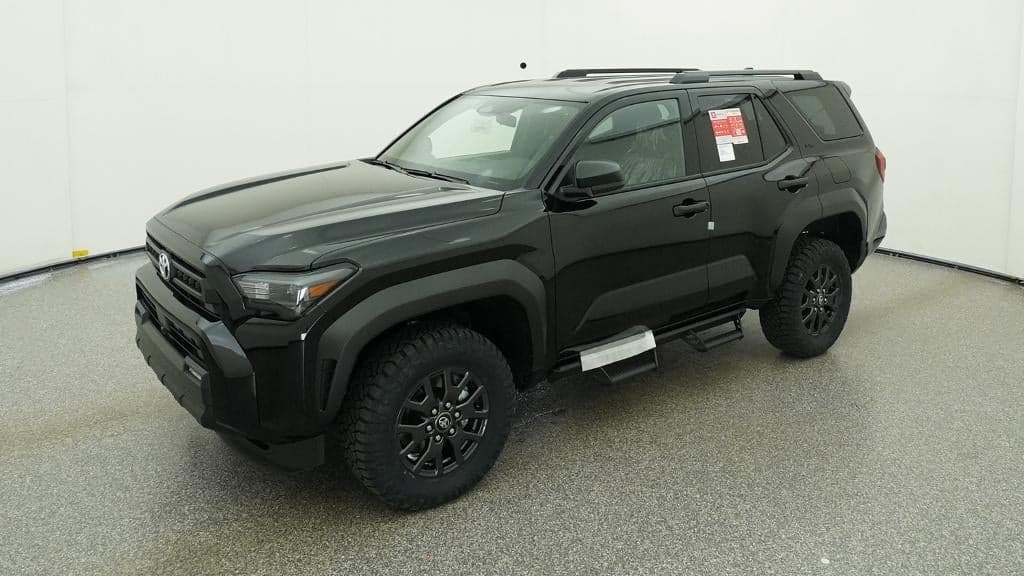 2026 Toyota 4Runner SR5 — photo 1 of 33