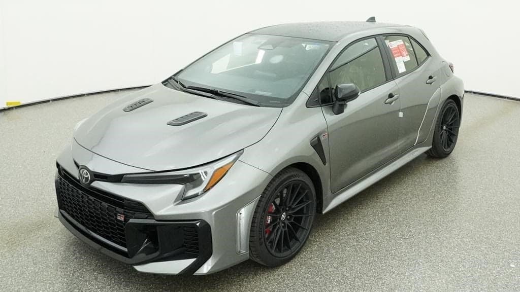 2026 Toyota GR Corolla Premium Plus DAT — photo 1 of 33