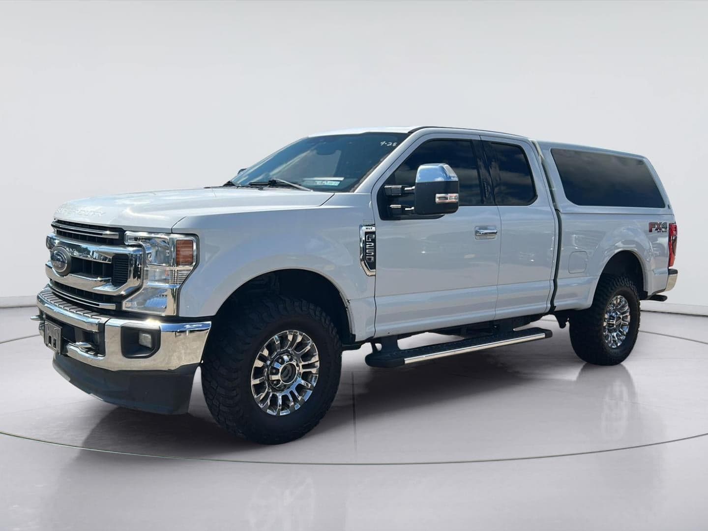2020 Ford Super Duty F-250 SRW XLT — photo 1 of 10