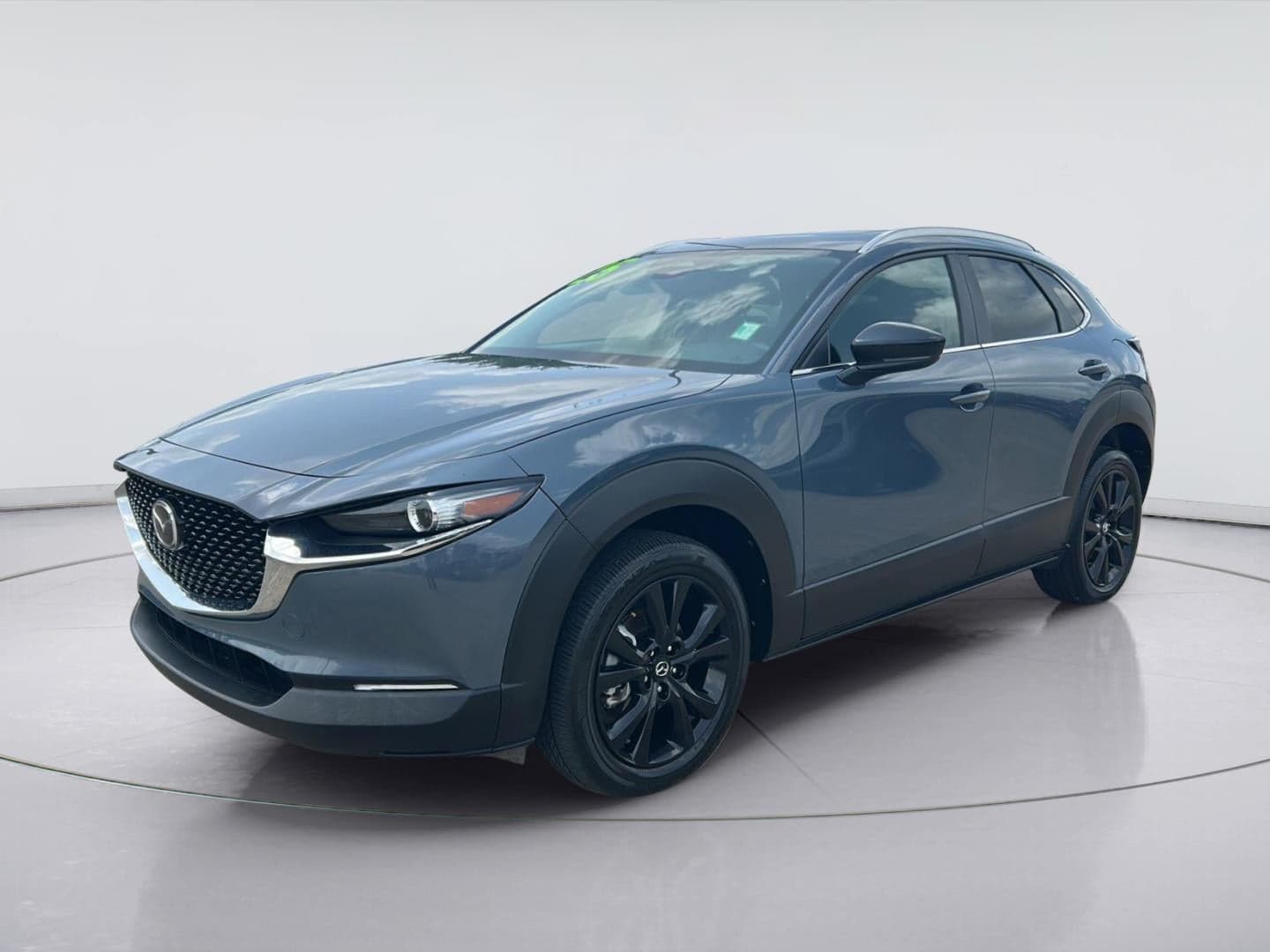 2025 Mazda Mazda Cx-30 2.5 S Carbon Edition — photo 1 of 36